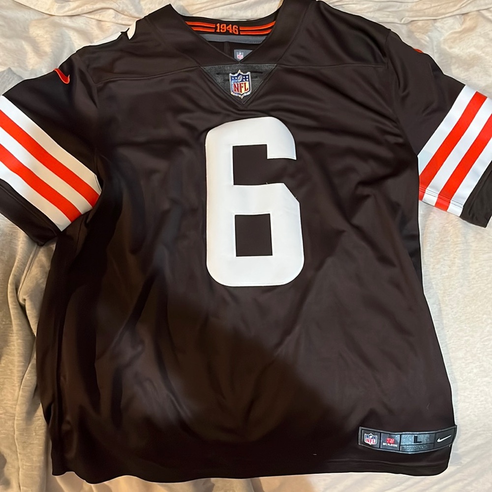 MOVING SALE Nike Cleveland Browns Jersey